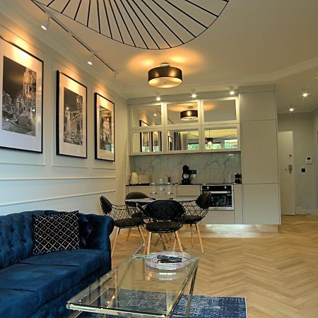 Blue Velvet Premium Apartments III Torun Bagian luar foto