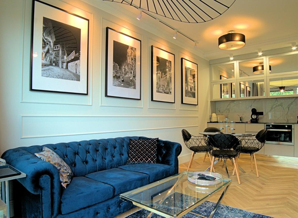 Blue Velvet Premium Apartments III Torun Bagian luar foto