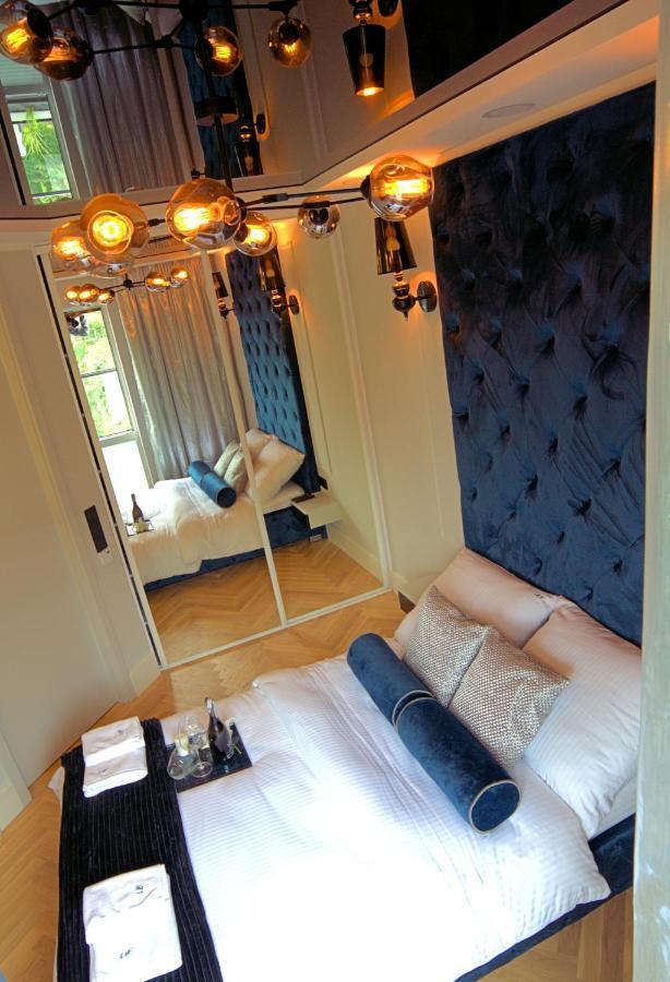 Blue Velvet Premium Apartments III Torun Bagian luar foto