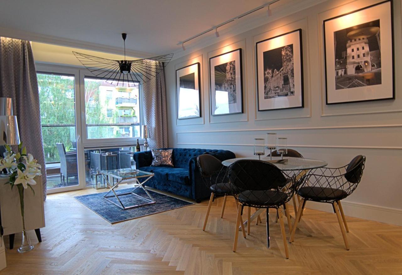 Blue Velvet Premium Apartments III Torun Bagian luar foto
