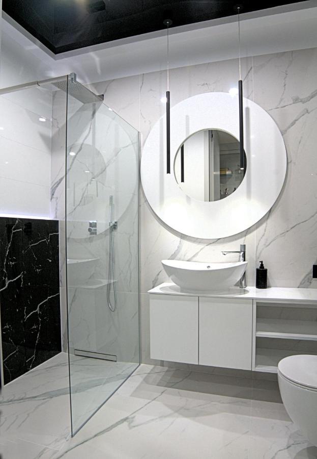 Blue Velvet Premium Apartments III Torun Bagian luar foto